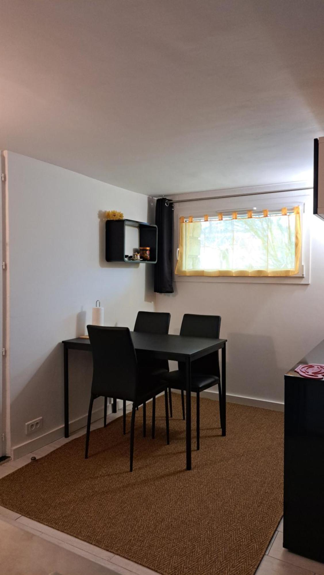 Studio Maxi 3 Pers, Acces Facile, Proche Gare Pour Paris Sainte-Genevieve-des-Bois Luaran gambar